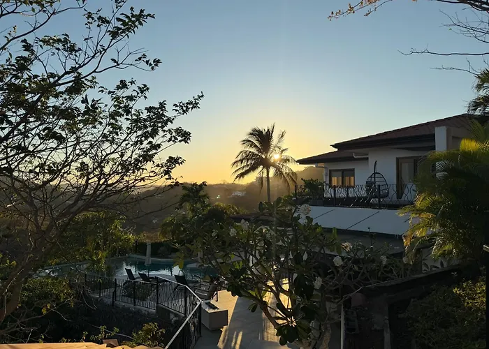 Azul Villa