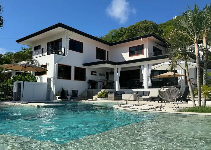 Azul Villa *